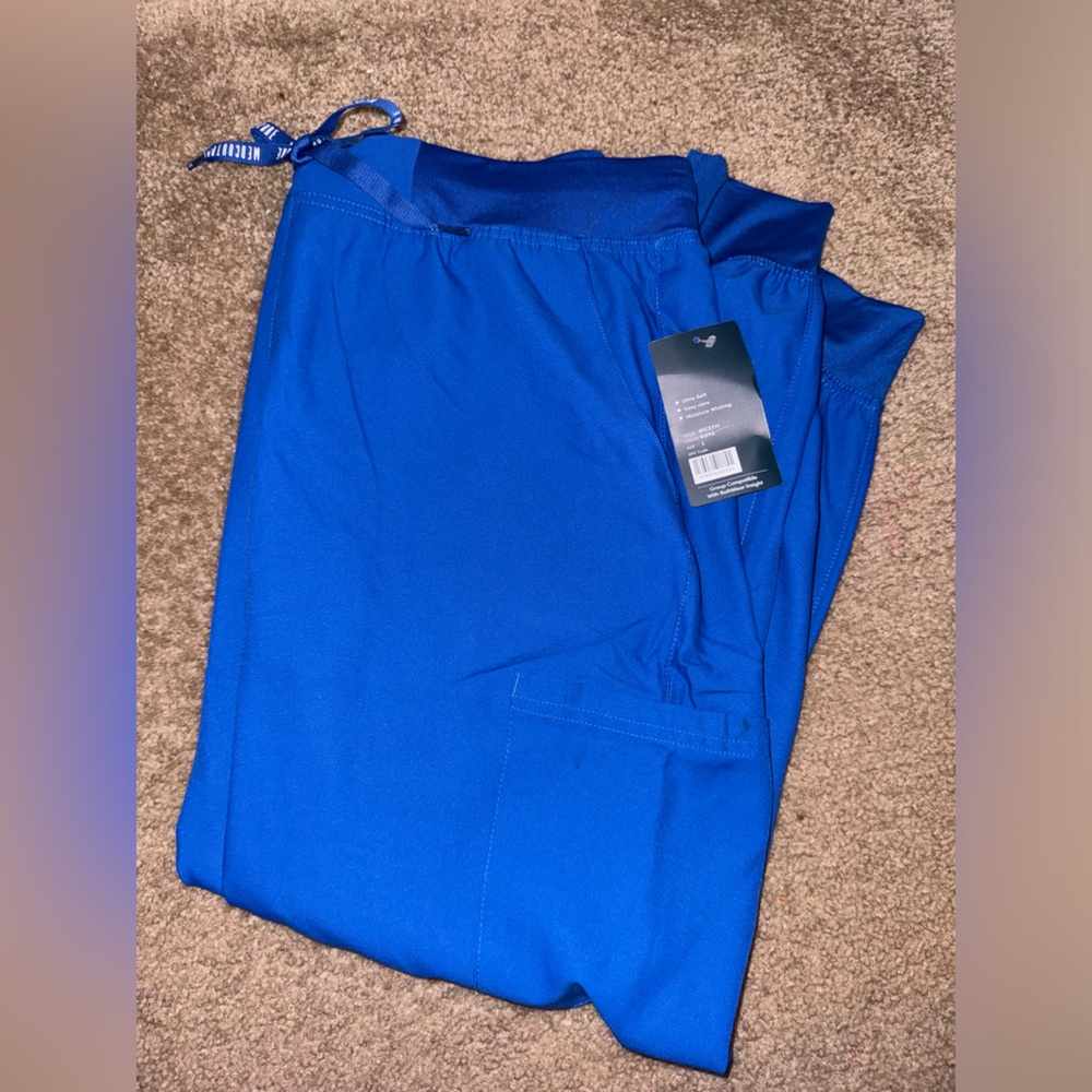 Medcouture jogger scrub pant